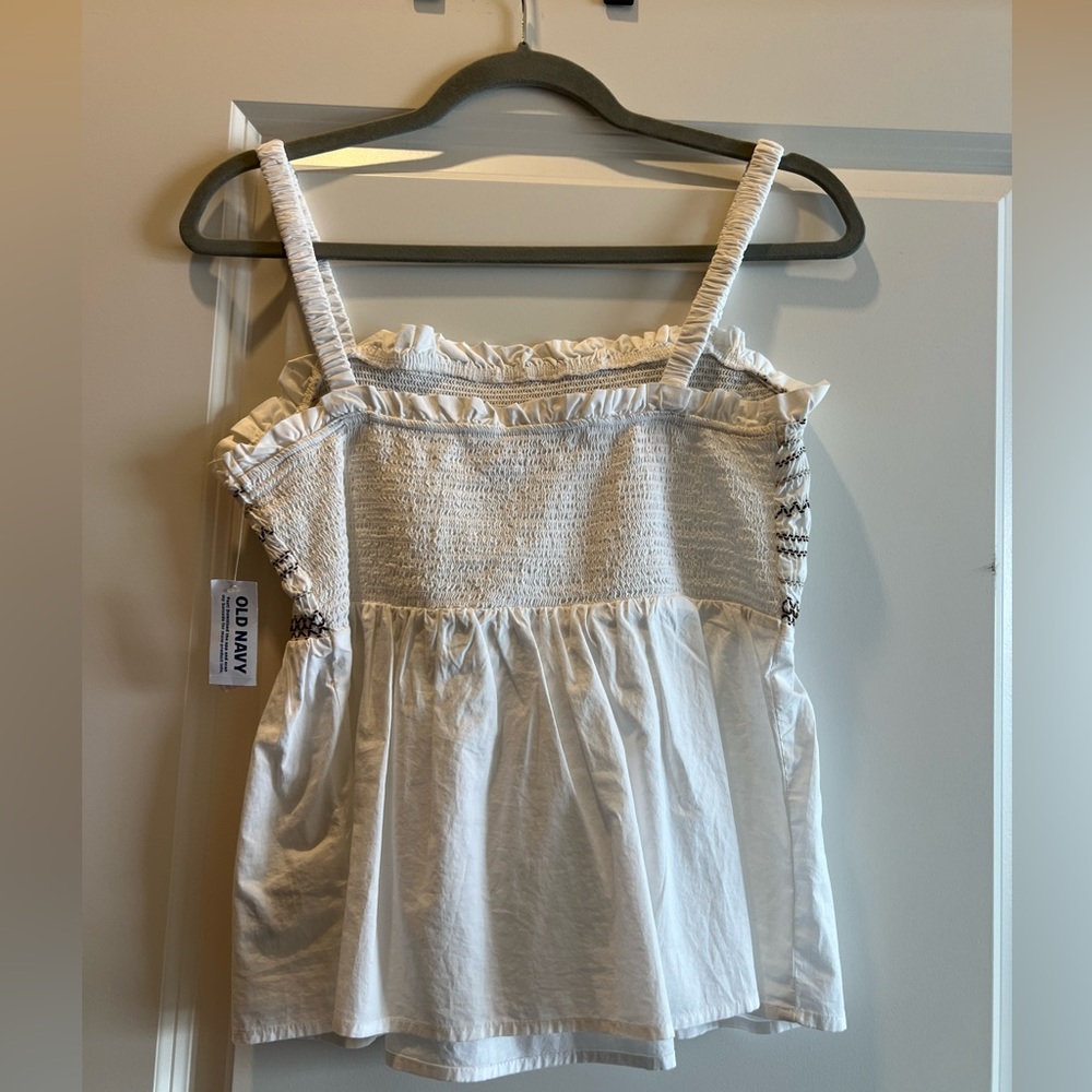 NEW Ruched tank top - Picture 3 of 3